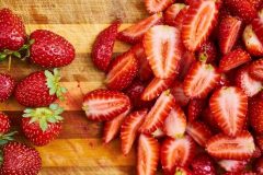strawberries-2960533_640